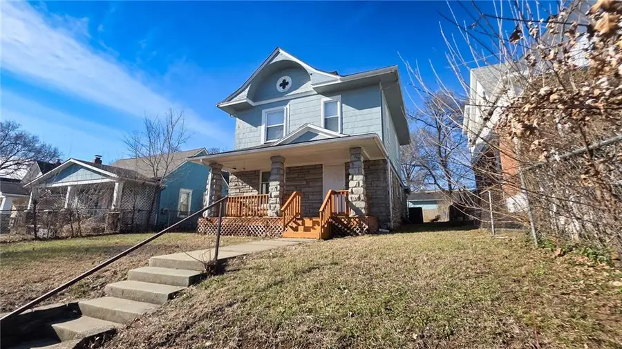 142 N Bellaire Avenue, Kansas City, MO 64123 - #3
