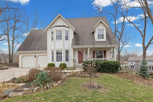 10913 Oak Drive, Kansas City, KS 66109