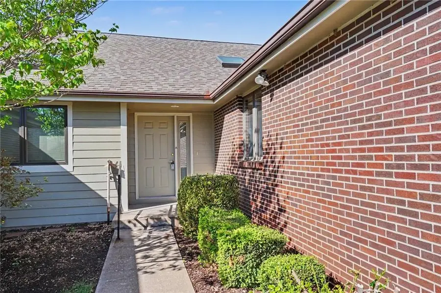4723 Balmoral Drive, Lawrence, KS 66047 - #2