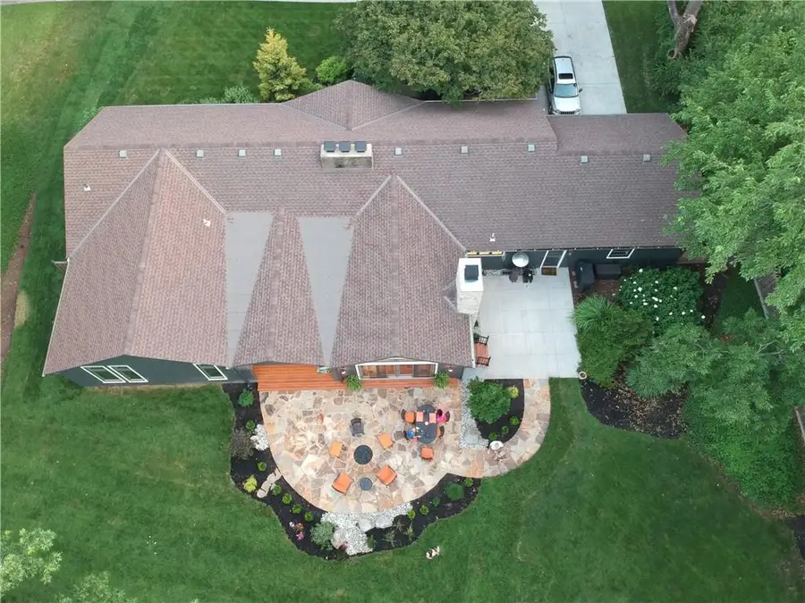 3810 W 65th Terrace, Mission Hills, KS 66208 - #3