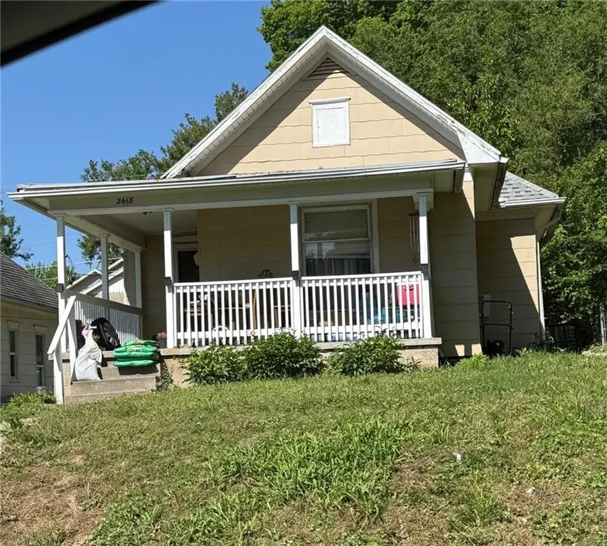 2418 S 17th Street, Saint Joseph, MO 64503 - #1