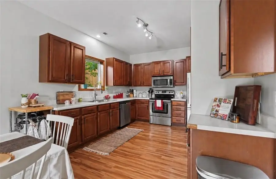 1414 E 25th Terrace, Lawrence, KS 66046 - #2