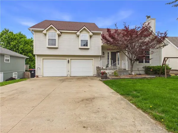 719 Brookside Drive, Warrensburg, MO 64093