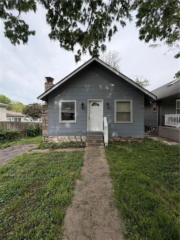 419 N Elmwood Avenue, Kansas City, MO 64123 - #1
