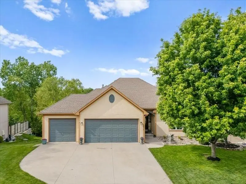 14316 E 96 Street, Kansas City, MO 64139 - #2