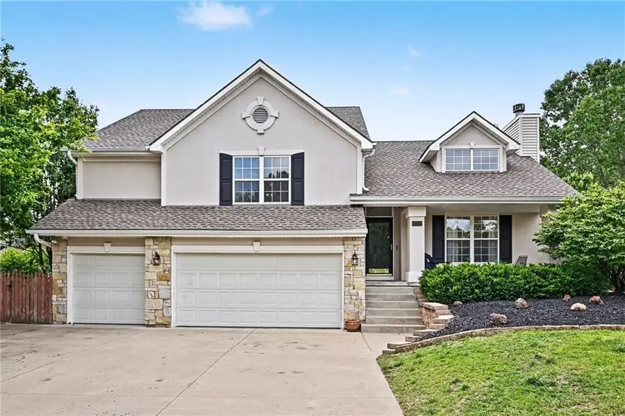 4304 Kensington Drive, Saint Joseph, MO 64506 - #2