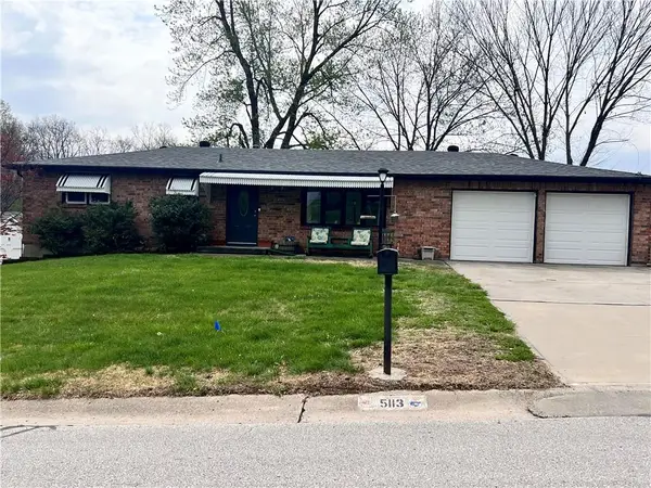 5113 Ridgewood Drive, Kansas City, MO 64151
