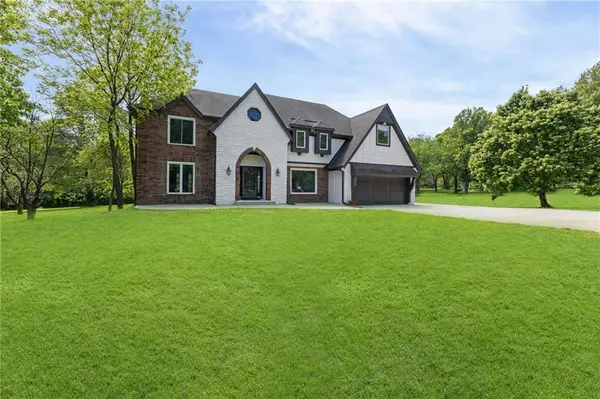 25103 Haines Road, Greenwood, MO 64034
