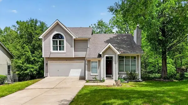 7007 N Holly Court, Kansas City, MO 64118