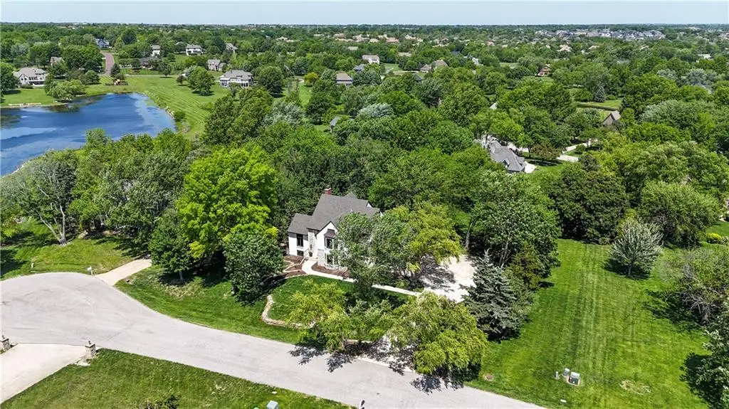 10404 W 150th Terrace, Overland Park, KS 66221 - #1