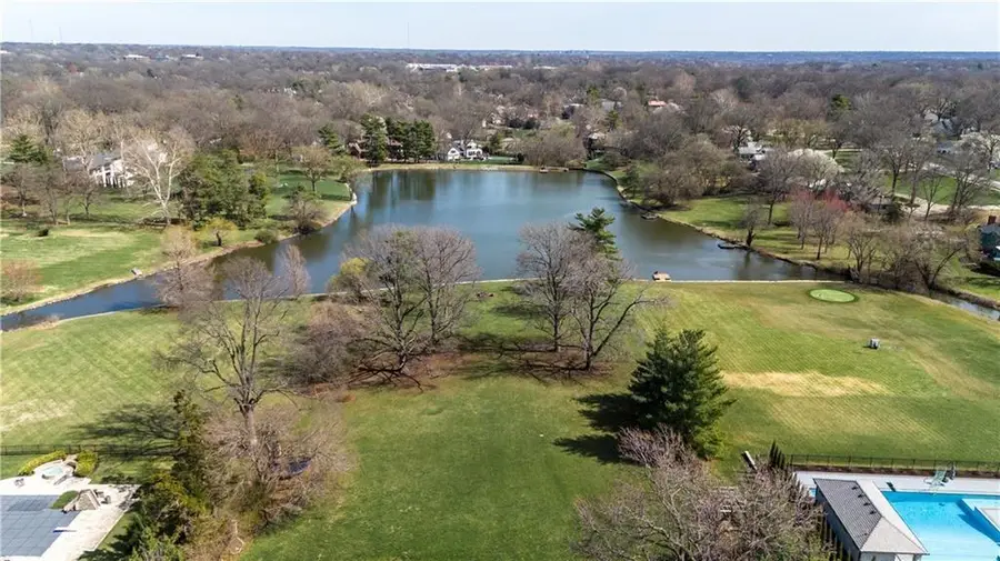 8801 Mission Road, Leawood, KS 66206 - #2