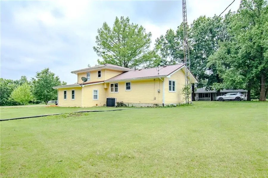 711 Kristi Lane, Urich, MO 64788 - #3