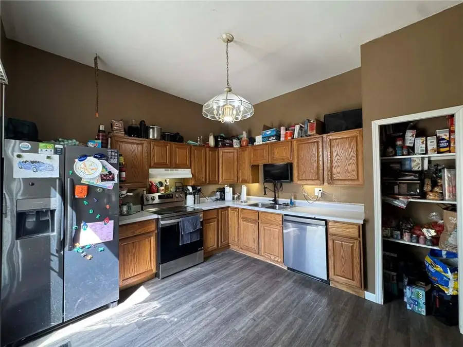 2426 S 18th Street, Saint Joseph, MO 64503 - #3