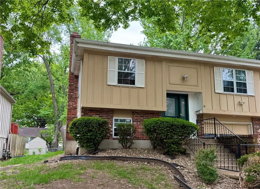 10151 W 96th Terrace, Overland Park, KS 66212 - #3