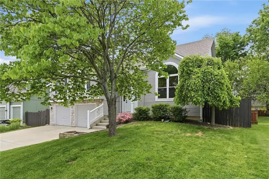 361 Ash Lane, Lansing, KS 66043 - #3