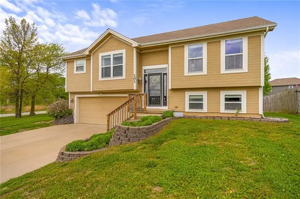 101 Bridgeport Drive, Smithville, MO 64089
