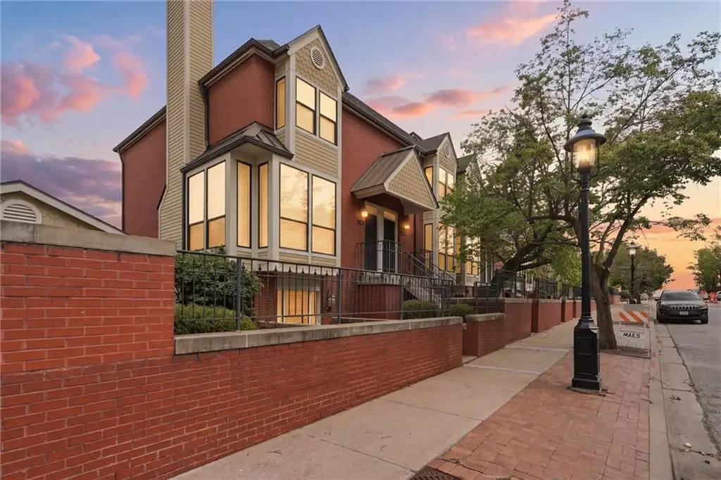 983 Pennsylvania Avenue, Kansas City, MO 64105 - #1