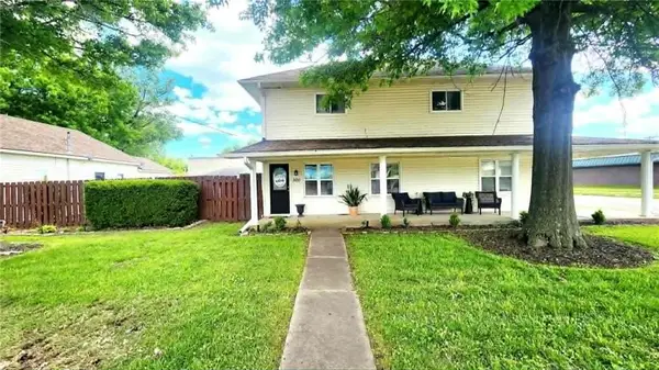300 E Mckay Street, Frontenac, KS 66763