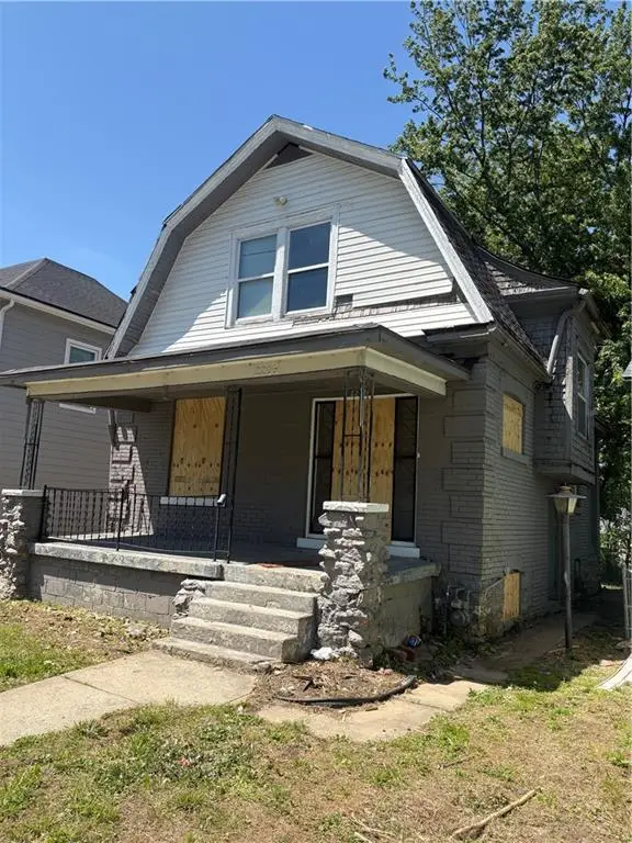 2206 Montgall Avenue, Kansas City, MO 64127 - #2