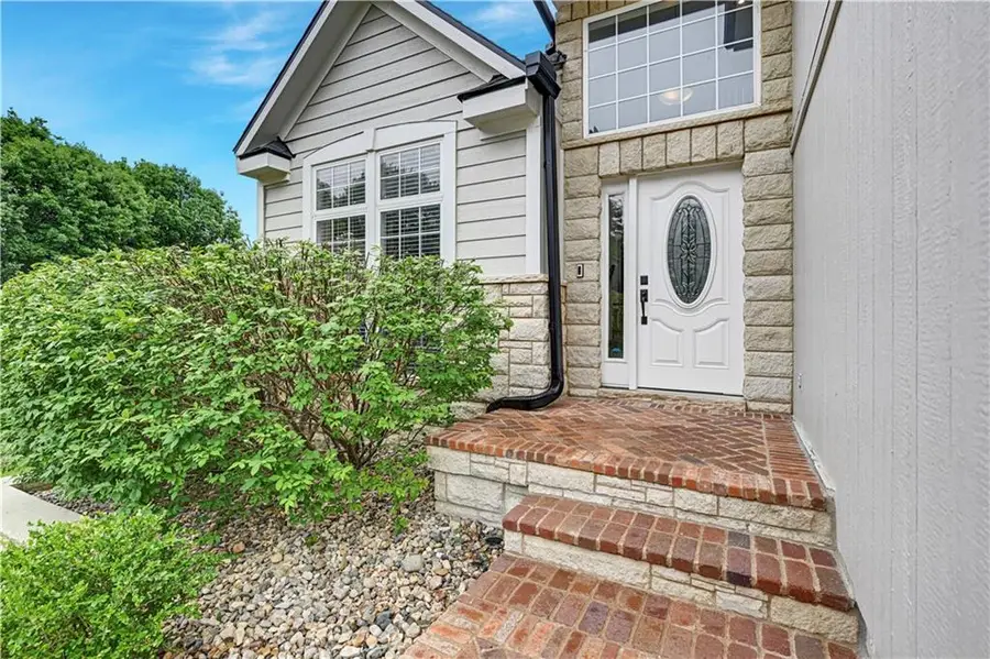 6319 Noreston Street, Shawnee, KS 66218 - #3