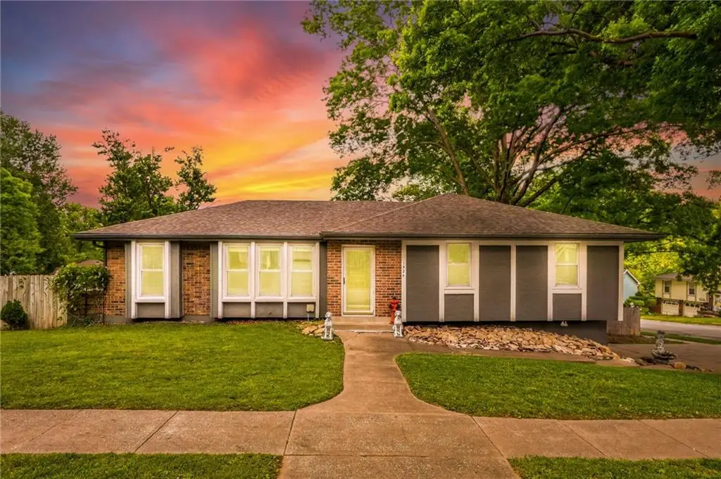 1524 Oxford Court, Liberty, MO 64068 - #1