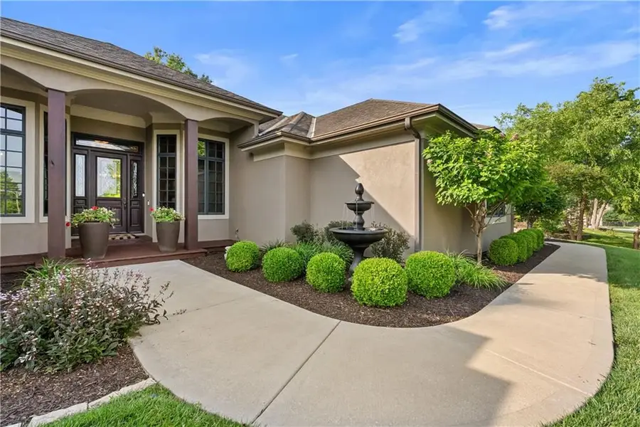 319 NW Rockwood Court, Lees Summit, MO 64081 - #2