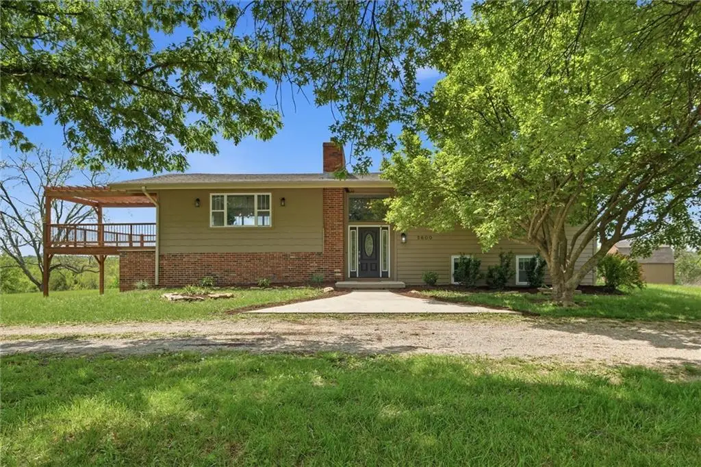 5600 N 115th Street, Kansas City, KS 66109 - #1
