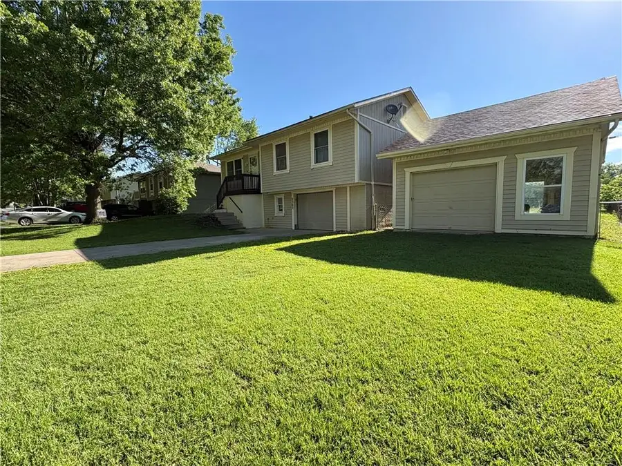 2303 Easton Street, Harrisonville, MO 64701 - #3