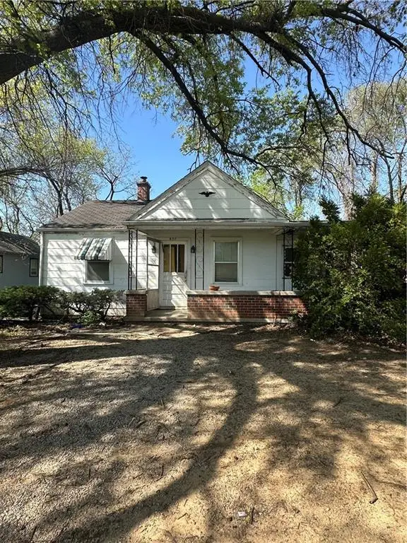 837 Spring Street, Atchison, KS 66002