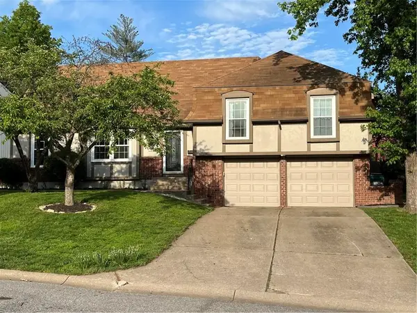12727 Oakland Avenue, Grandview, MO 64030