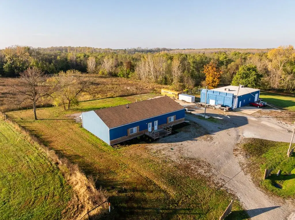 700 W 40 Highway, Sweet Springs, MO 65351 - #1