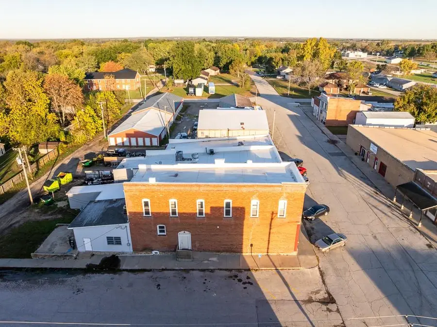 221 Main Street, Garden City, MO 64747 - #2