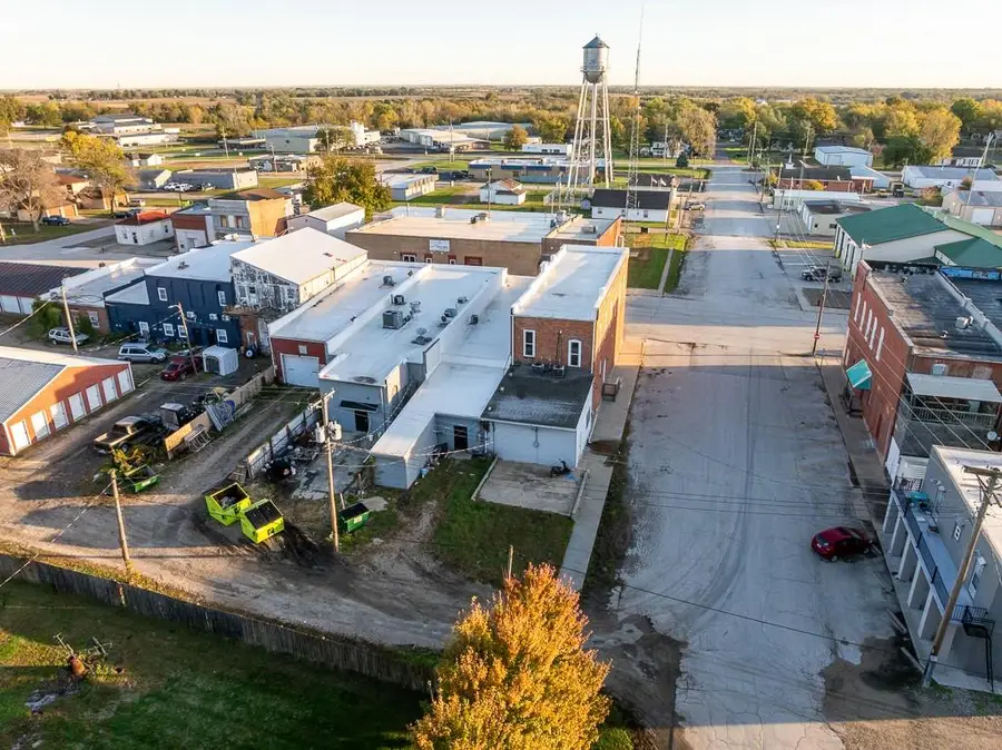 221 Main Street, Garden City, MO 64747 - #3