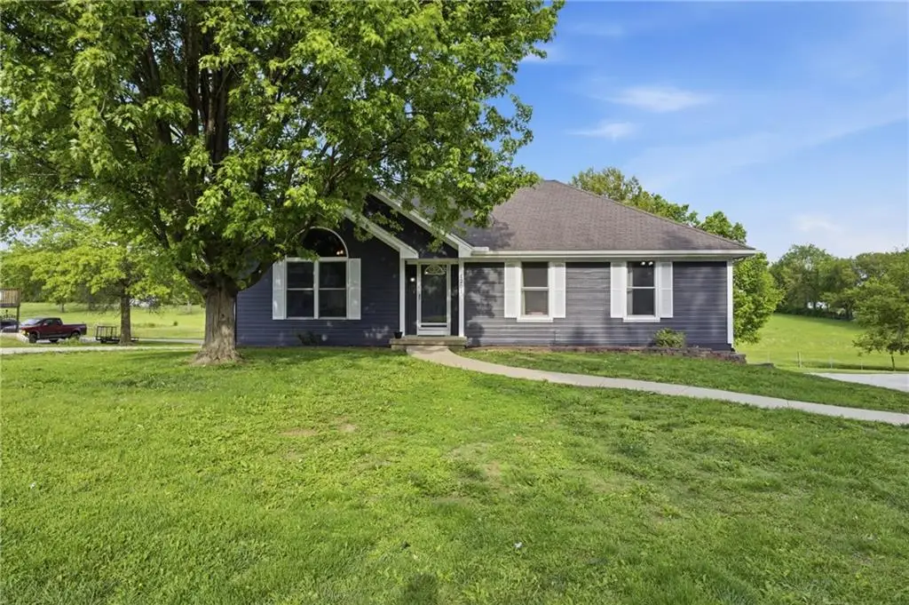 1201 S Oak Street, Plattsburg, MO 64477 - #1