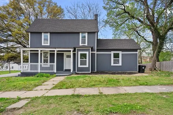 125 S Cambell Street, Pleasant Hill, MO 64080