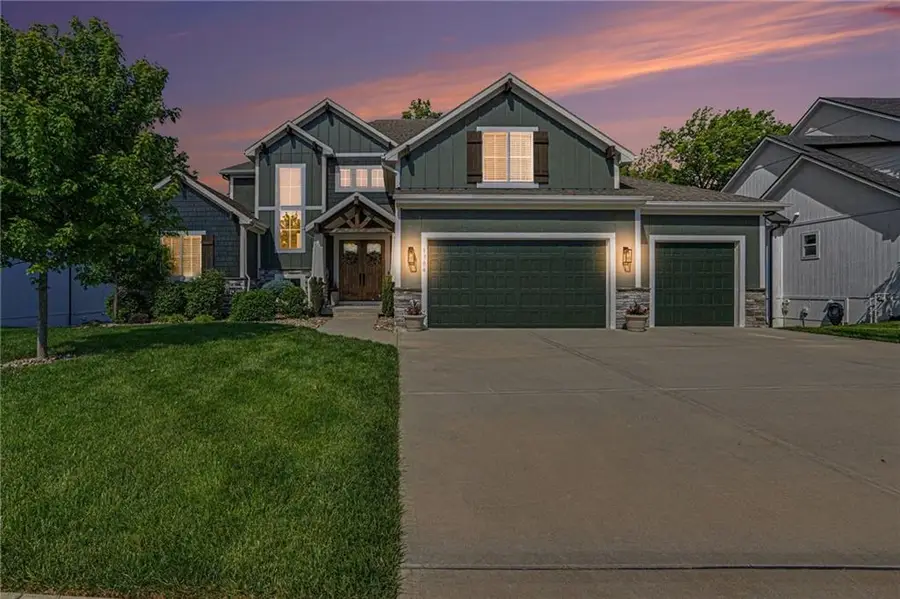 1784 Homestead Drive, Liberty, MO 64068 - #2