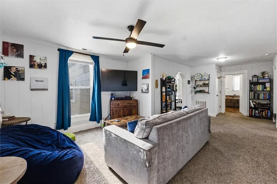 304 E Forest Street, Harrisonville, MO 64701 - #2