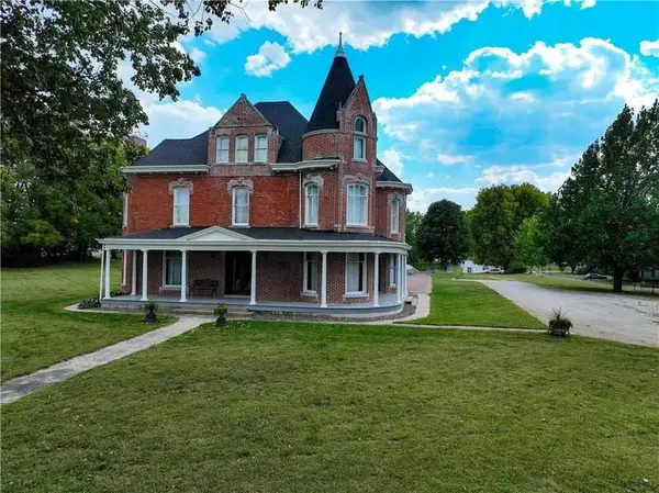 433 W State Street, Troy, KS 66087