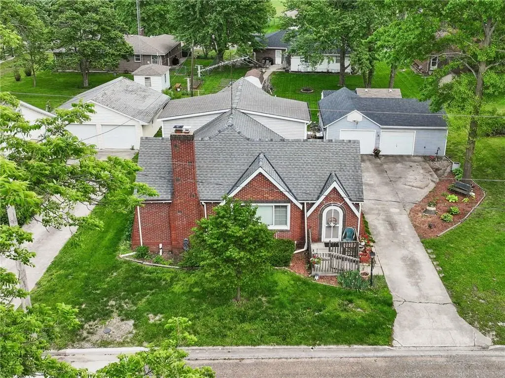 1015 S Saint Louis Street, Concordia, MO 64020 - #1