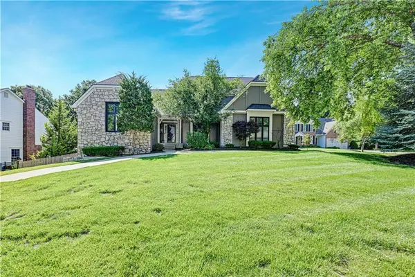 5005 W 131st Street, Leawood, KS 66209
