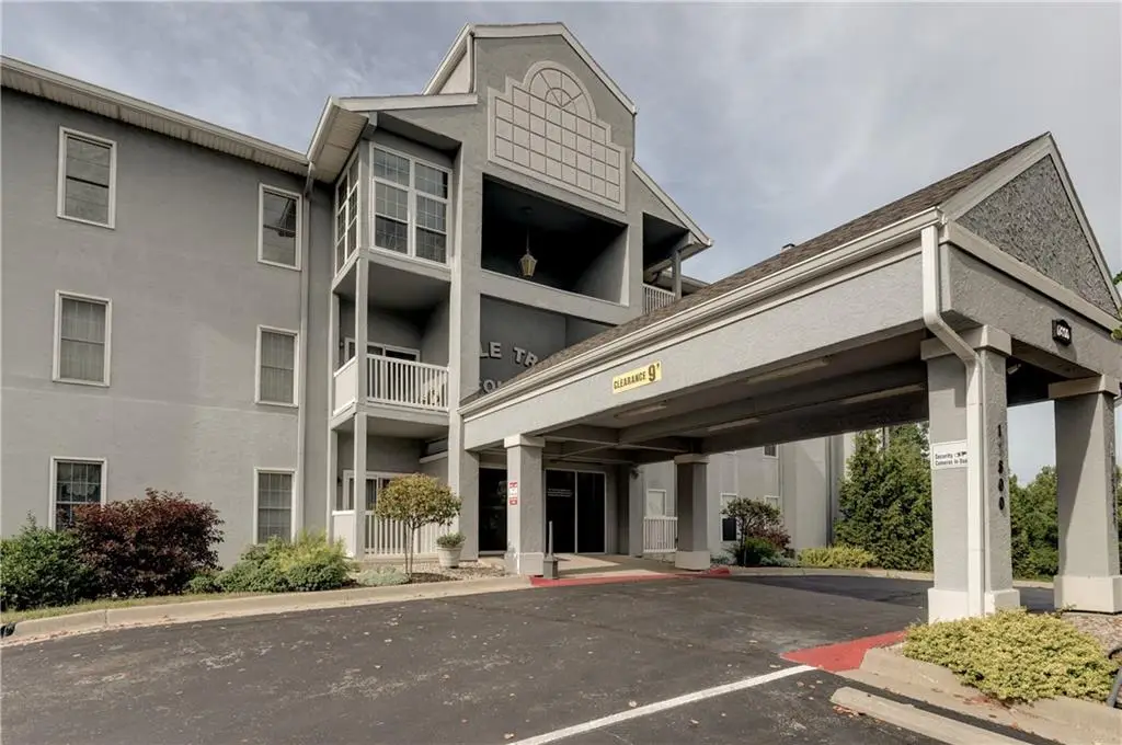 17800 E Bolger Road #303, Independence, MO 64055 - #1