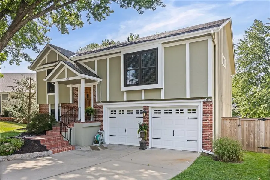 11259 Garnett Street, Overland Park, KS 66210 - #2