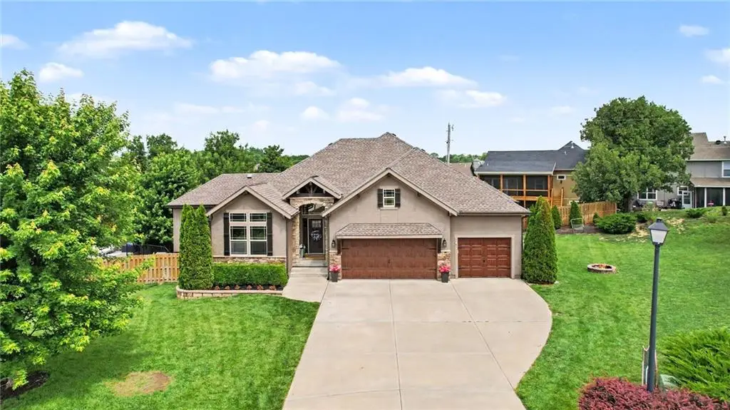 4506 Prestwick Court, Kansas City, KS 66109 - #1