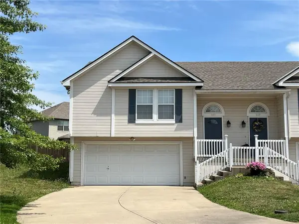 505 Regina Court, Raymore, MO 64083