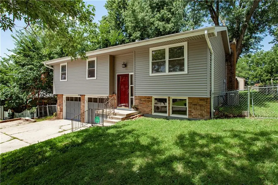 204 N 83rd Street, Kansas City, KS 66112 - #3