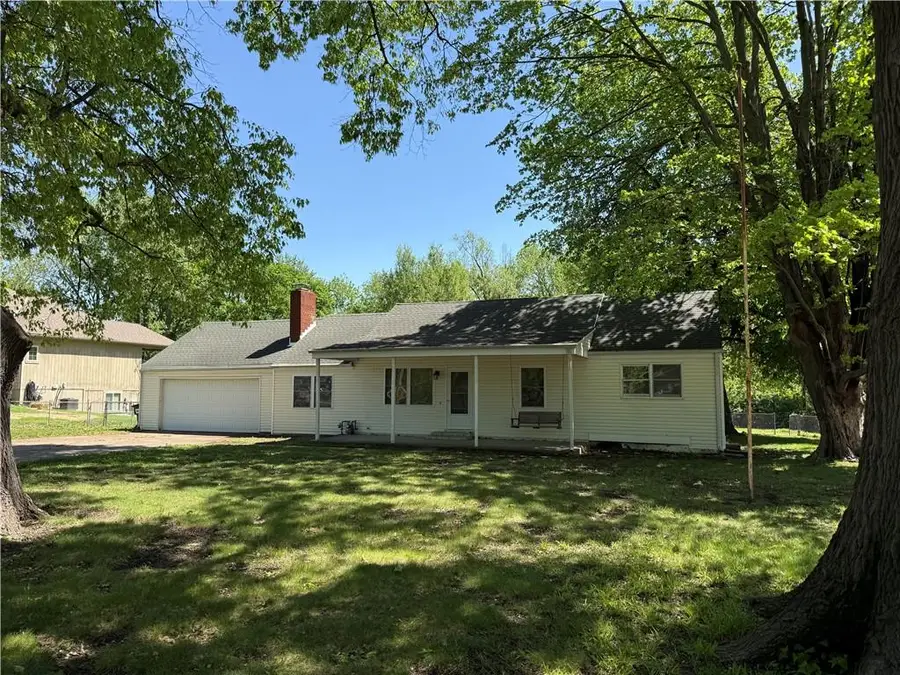 13227 Bennington Avenue, Grandview, MO 64030 - #3
