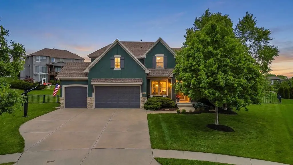 3006 W 147th Street, Leawood, KS 66224 - #1