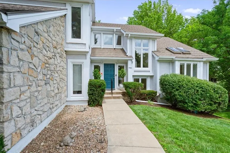 3908 W 124th Street, Leawood, KS 66209 - #2