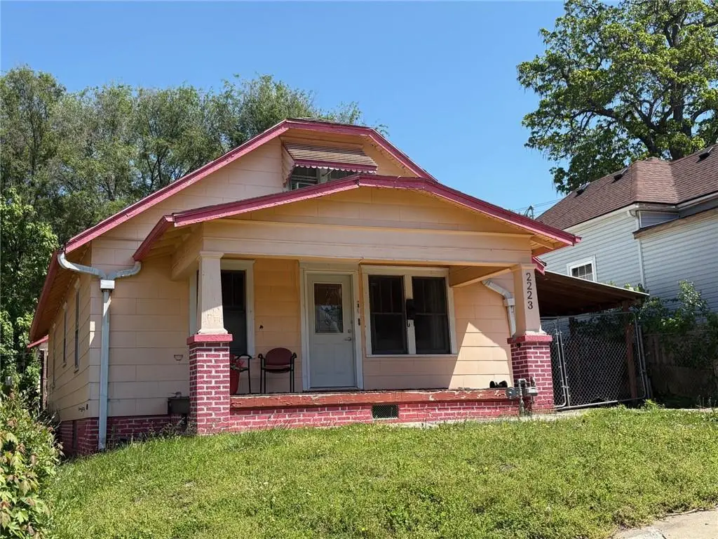 2223 S 14th Street, Saint Joseph, MO 64503 - #1