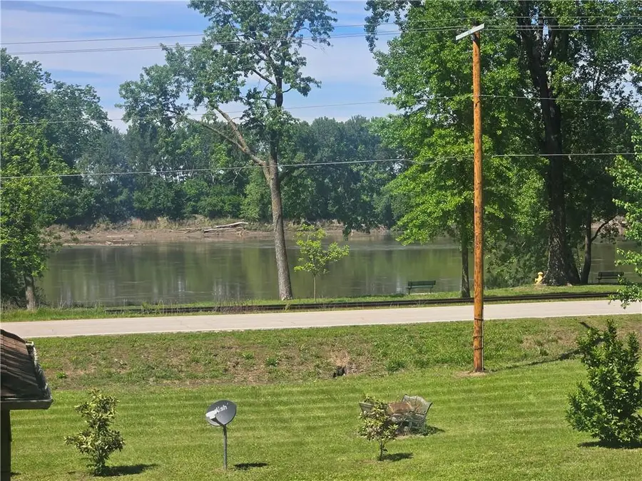 120 Maple Lane, Napoleon, MO 64074 - #2